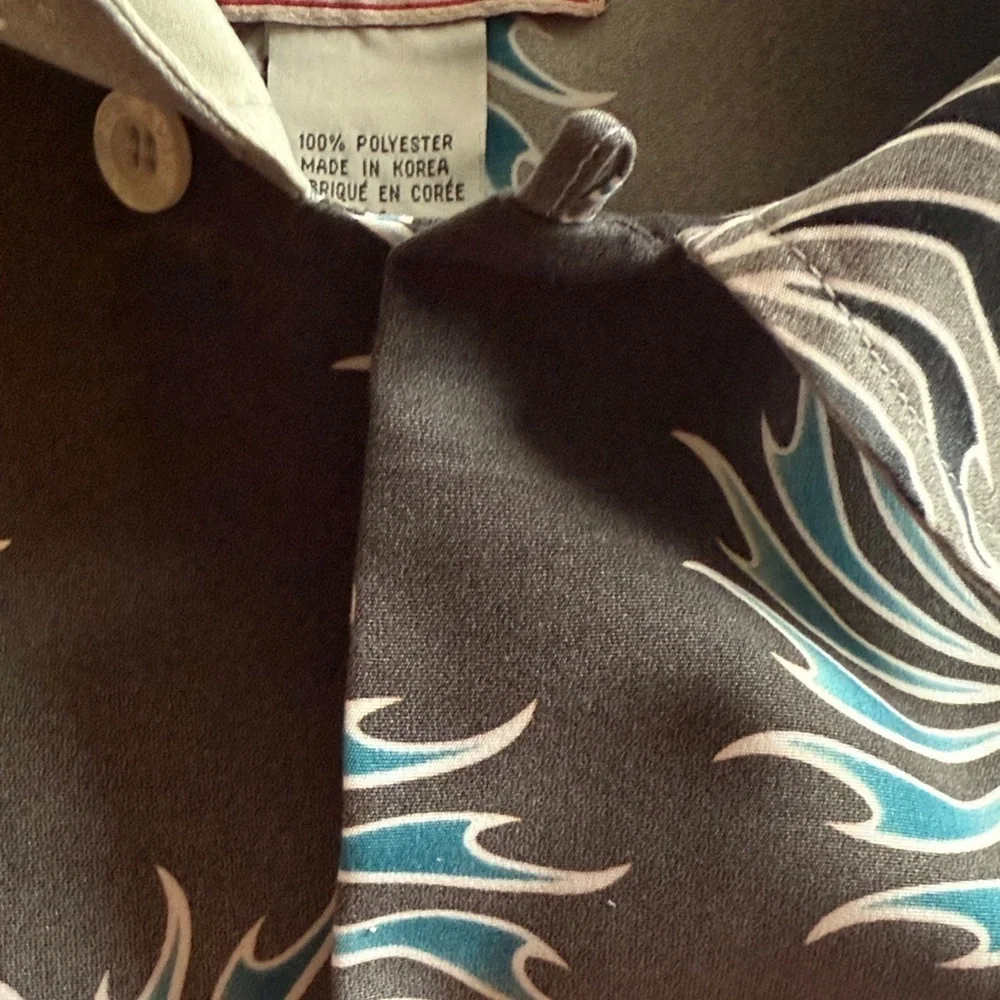 Avirex *rare* 90s Gray and Teal Swirl Design Shirt - medium for men - Picture 6 of 8